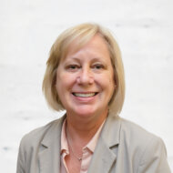 Suzanne Wing